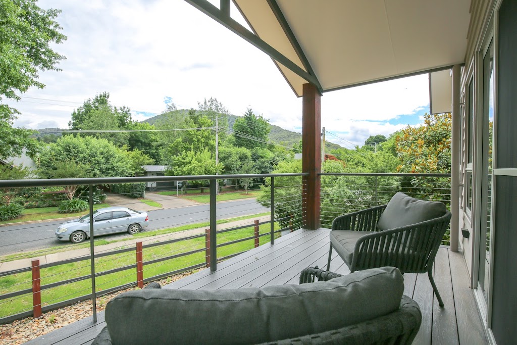 Toorak Treetop | 24 Toorak Rd, Bright VIC 3741, Australia | Phone: (03) 5759 2555