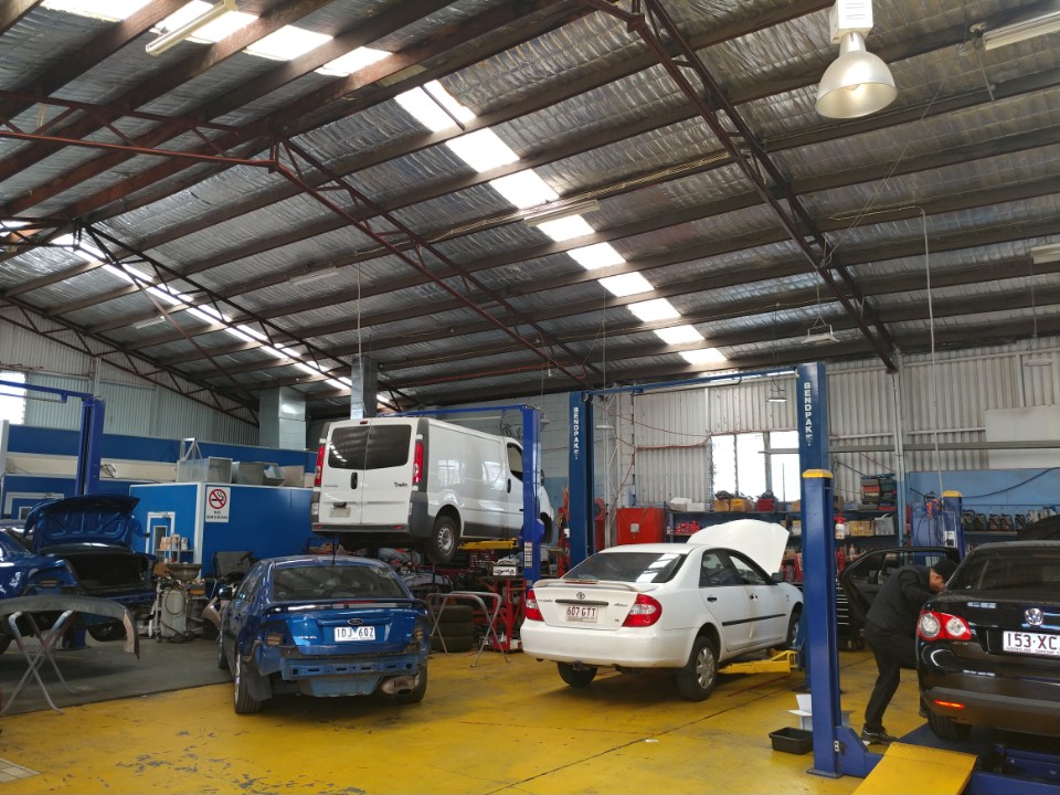 Automax mechanical and smash | car repair | 772 Beaudesert Rd, Coopers Plains QLD 4108, Australia | 0731611547 OR +61 7 3161 1547