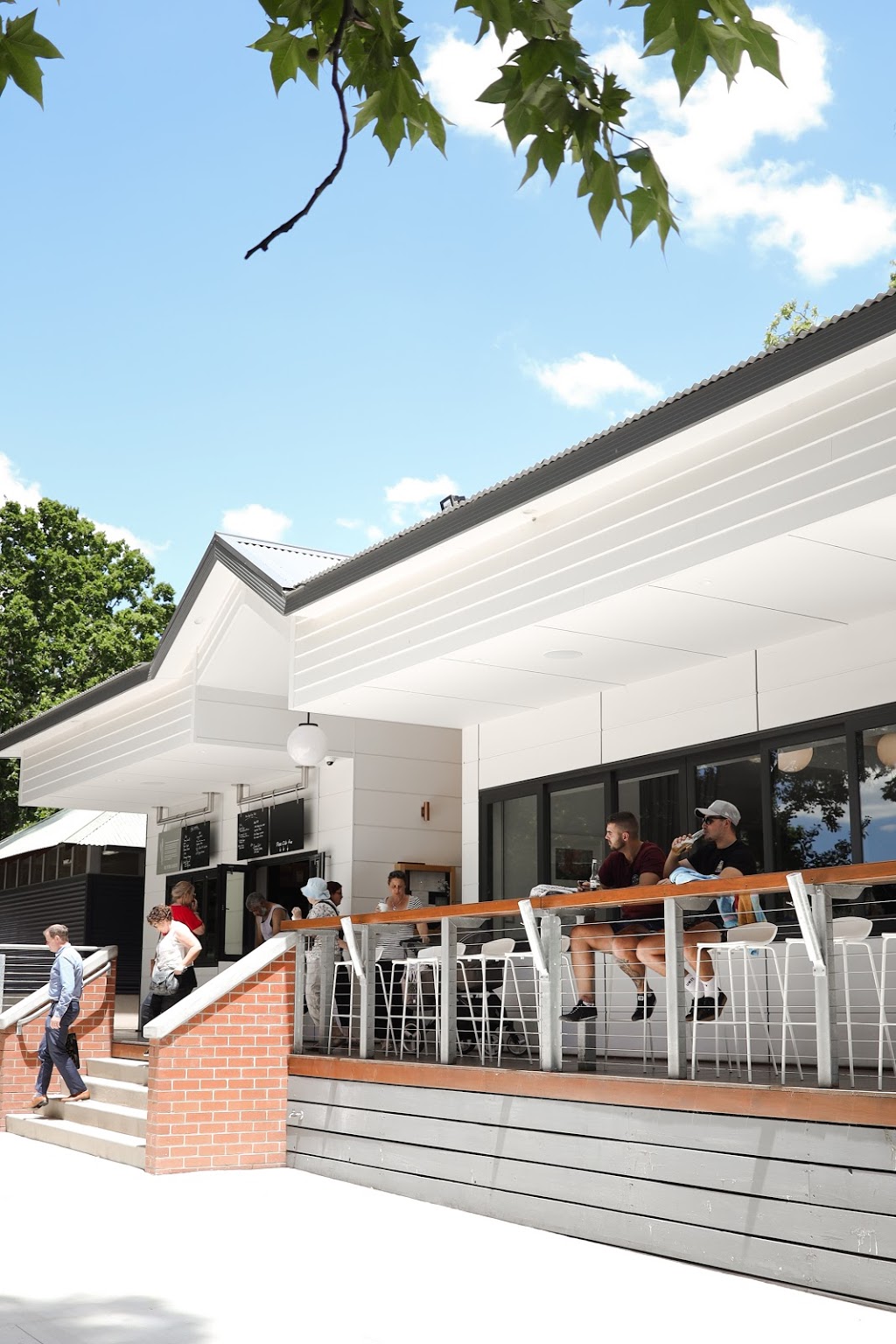 The River Deck: Cafe, Restaurant, Functions | cafe | 48 Noreuil Parade, South Albury NSW 2640, Australia | 0260235980 OR +61 2 6023 5980