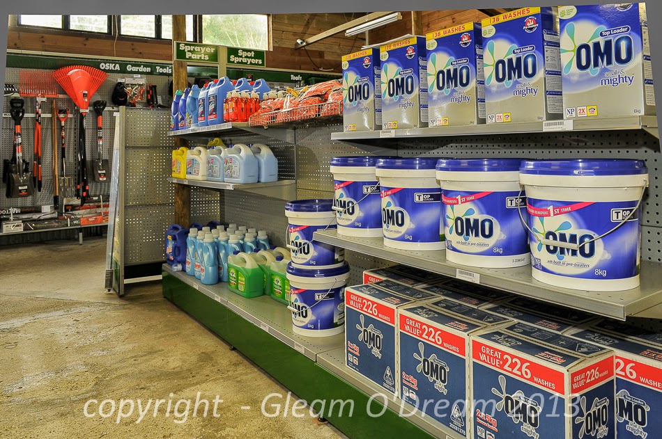 Gleam O Dawn Rural Store | 230 Mount Glorious Rd, Samford Valley QLD 4520, Australia | Phone: (07) 3289 1699