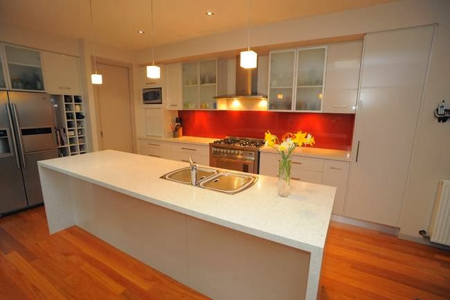 Realistic Kitchens | home goods store | 729 Creswick Rd, Wendouree VIC 3355, Australia | 0353393066 OR +61 3 5339 3066