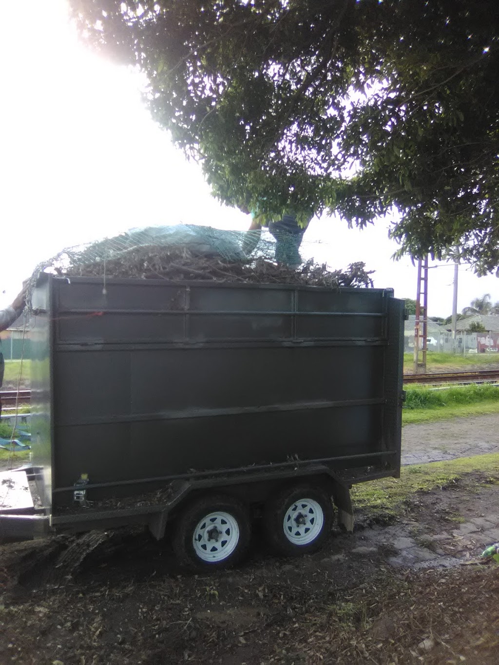 P&M Green and Hardwaste removal |  | 2 Ulm St, Laverton VIC 3028, Australia | 0414912725 OR +61 414 912 725