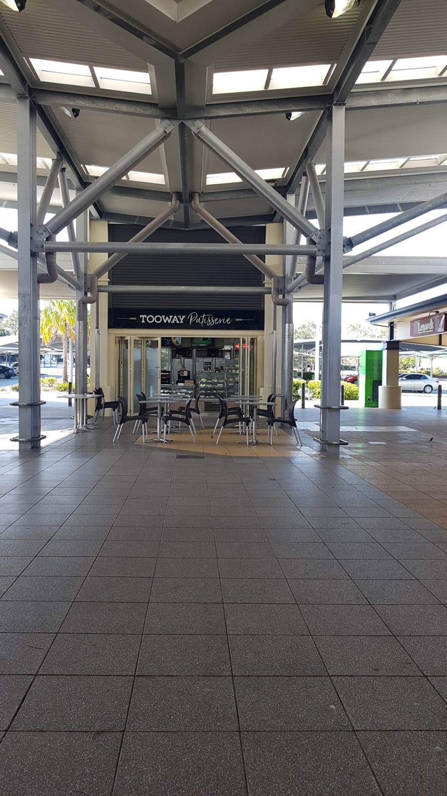 Currimundi Markets | shopping mall | Nicklin Way & Bellara Drive, Bellara Dr, Currimundi QLD 4551, Australia | 0754956844 OR +61 7 5495 6844