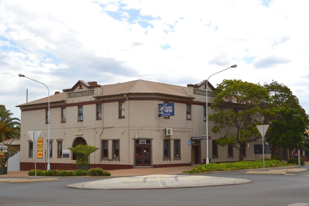 Imperial Hotel, Condobolin NSW | lodging | 64 Bathurst St, Condobolin NSW 2877, Australia | 0268952139 OR +61 2 6895 2139