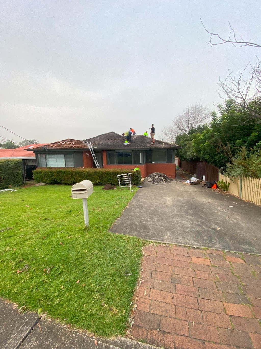 Rapid Demolition | 15 Gaudry St, The Oaks NSW 2570, Australia | Phone: 0491 174 084