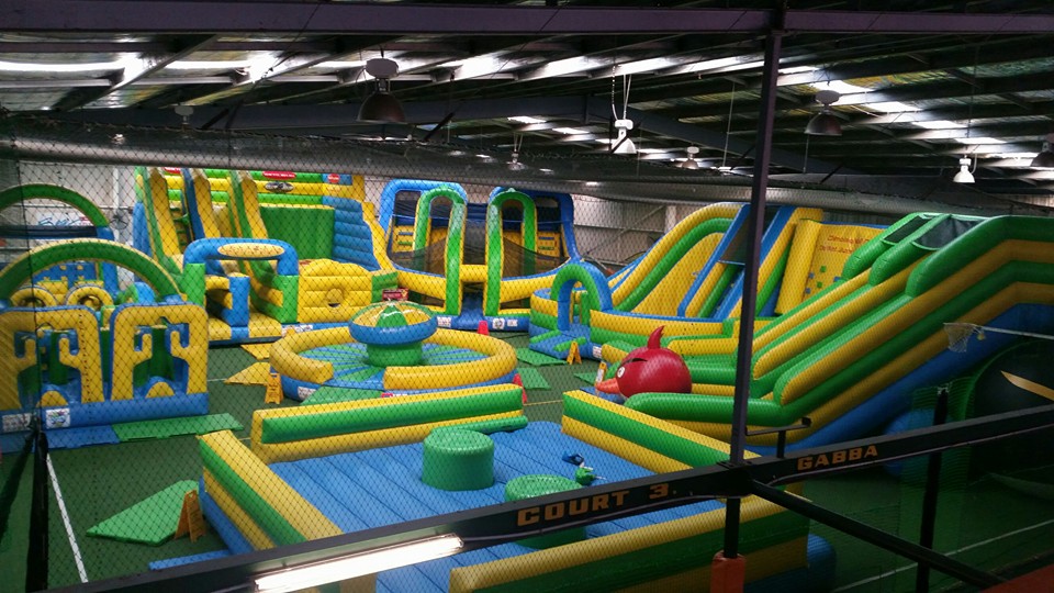 Inflatable World Charmhaven |  | 128 Chelmsford Rd, Charmhaven NSW 2263, Australia | 0243928804 OR +61 2 4392 8804
