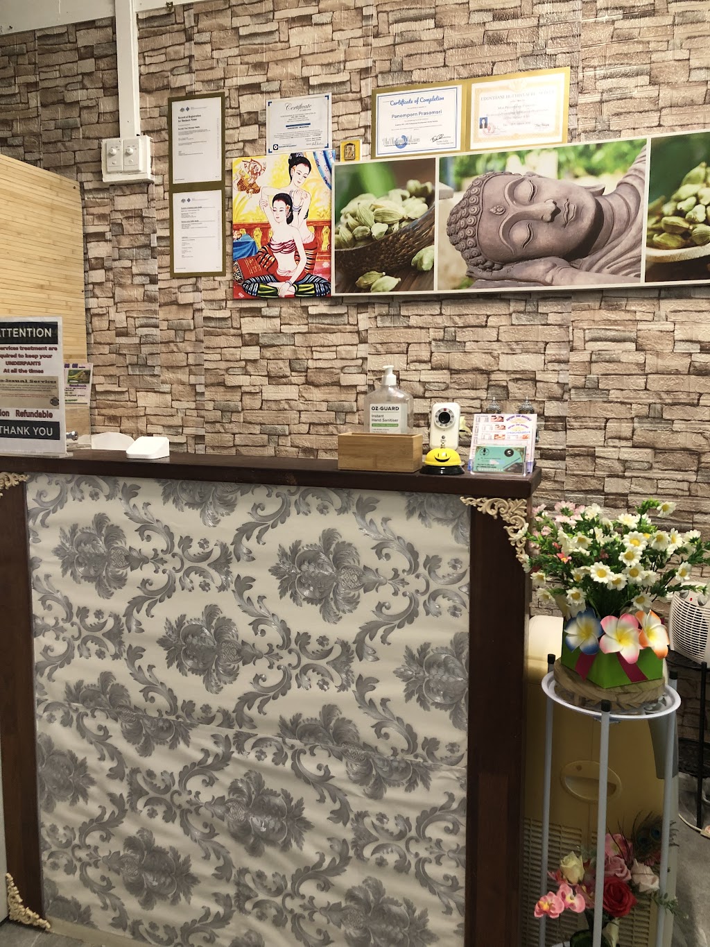 Bayside Thai massage studio | Redland Bay QLD 4165, Australia | Phone: 0490 459 514