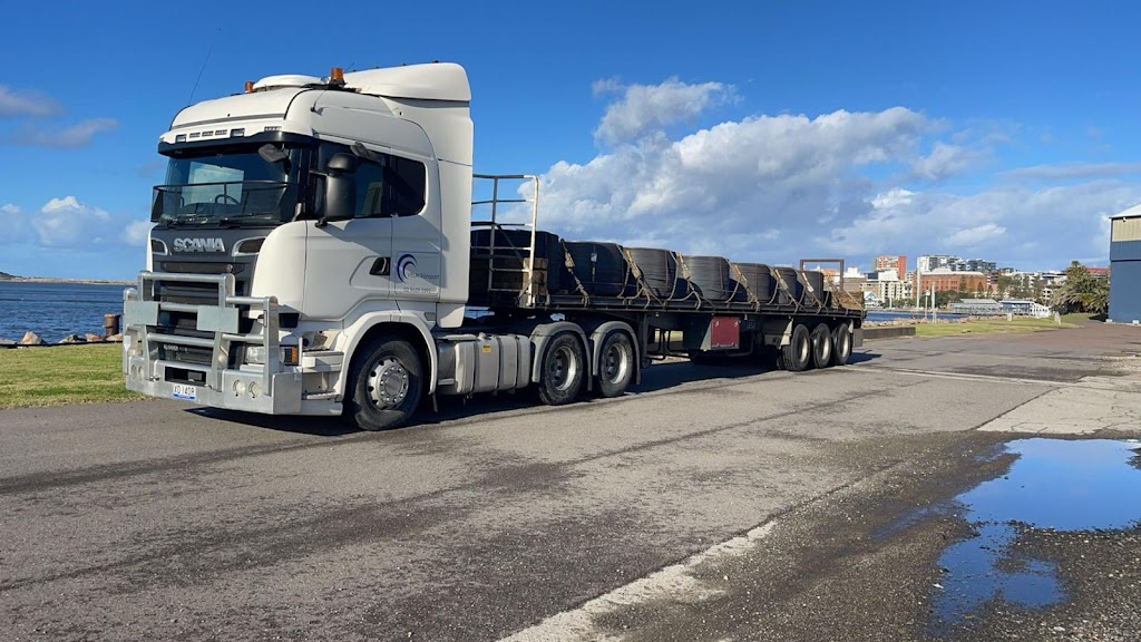 Velai Transport | Railway Terrace, Riverstone NSW 2765, Australia | Phone: (02) 9629 5592
