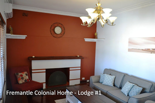Fremantle Colonial Home (Lodge 1-4) | lodging | 165 Carrington St, White Gum Valley WA 6162, Australia | 0412016063 OR +61 412 016 063