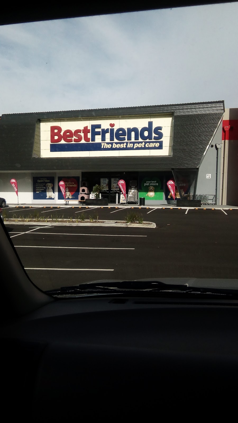 Best Friends Moorabbin | Shop 10A, Kingston, Central Plaza, 288 Centre Dandenong Rd, Moorabbin Airport VIC 3194, Australia | Phone: (03) 8540 9900