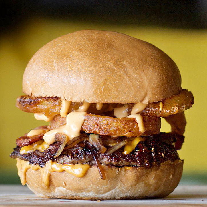 Getta Burger | restaurant | 31 Springfield Lakes Blvd, Springfield Lakes QLD 4300, Australia | 0738183286 OR +61 7 3818 3286