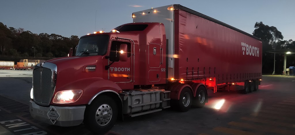 Booth Transport | unit 2/152 Paradise Rd, Willawong QLD 4110, Australia | Phone: 1300 726 684