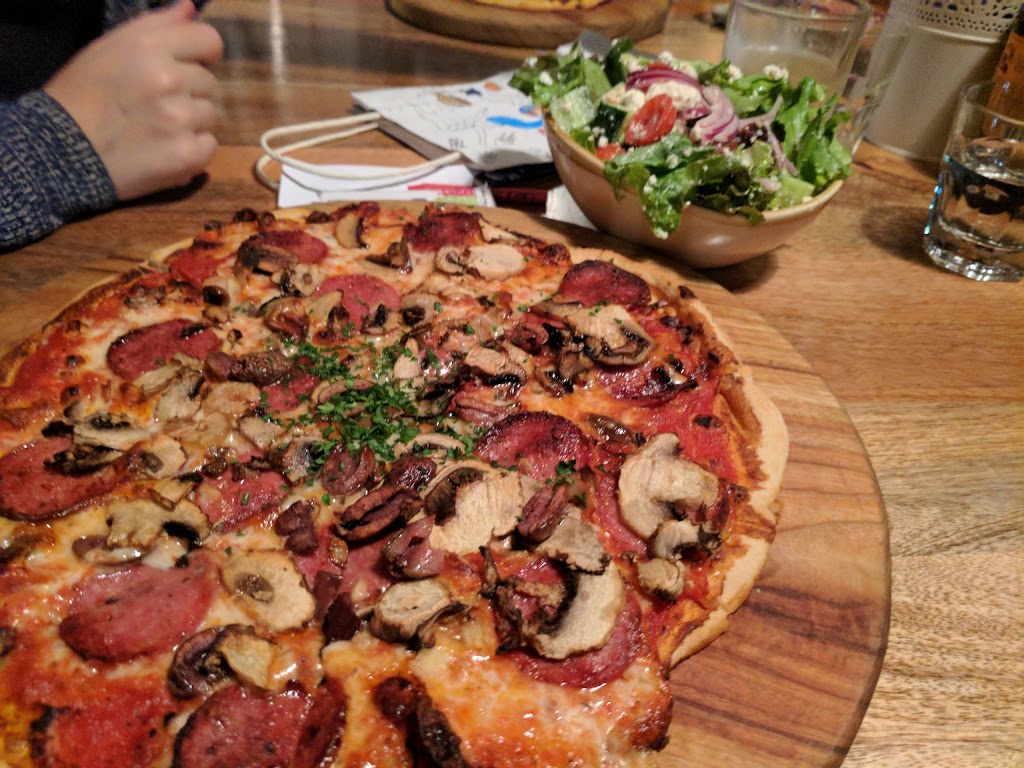 Pizza Paradiso Restaurant & Bar | meal delivery | 1 Clifford St, Byron Bay NSW 2481, Australia | 0266853101 OR +61 2 6685 3101