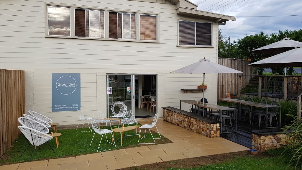 Grounded espresso bar | parking | 12 Lake St, Laurieton NSW 2443, Australia | 0265597553 OR +61 2 6559 7553