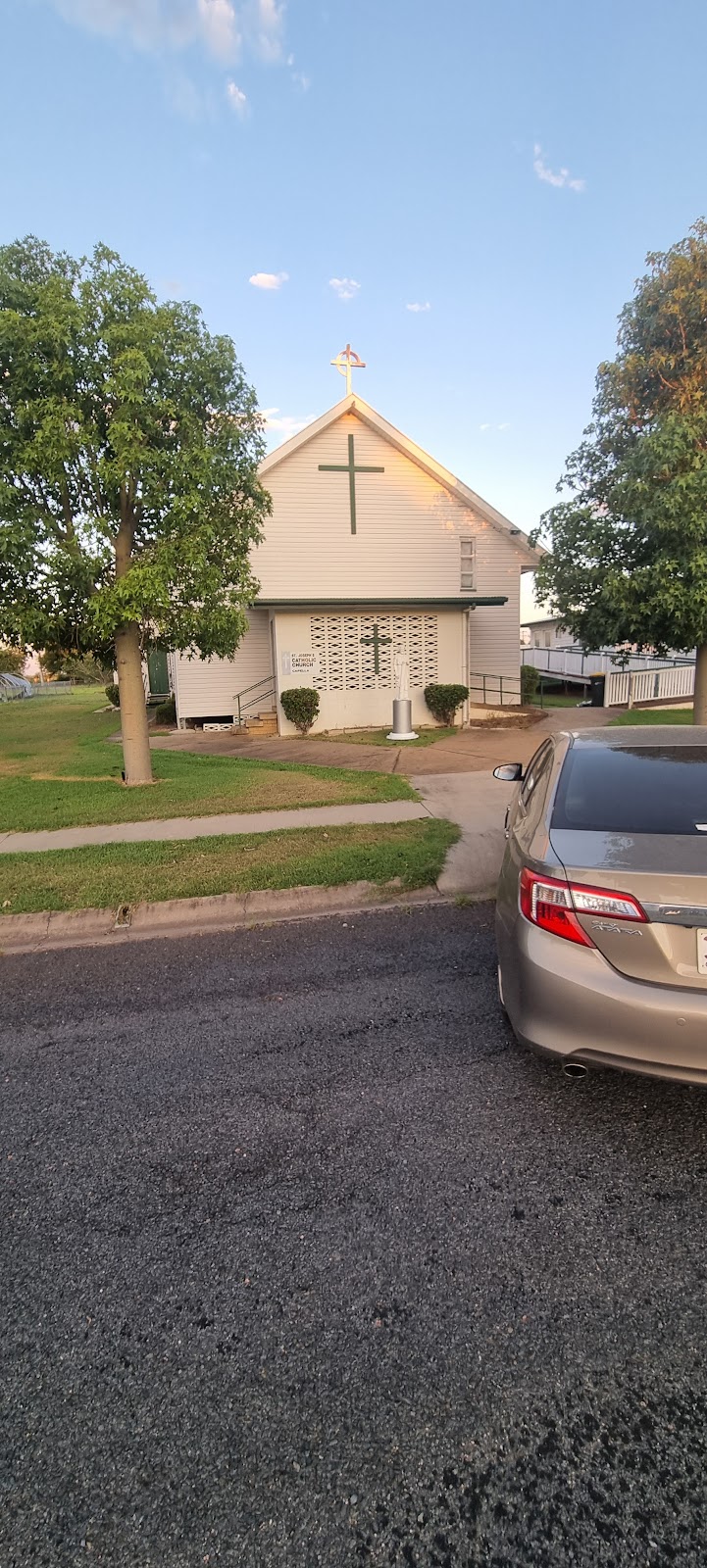 St Josephs Catholic Church Capella | 59 Abor St, Capella QLD 4723, Australia | Phone: 0429 849 513