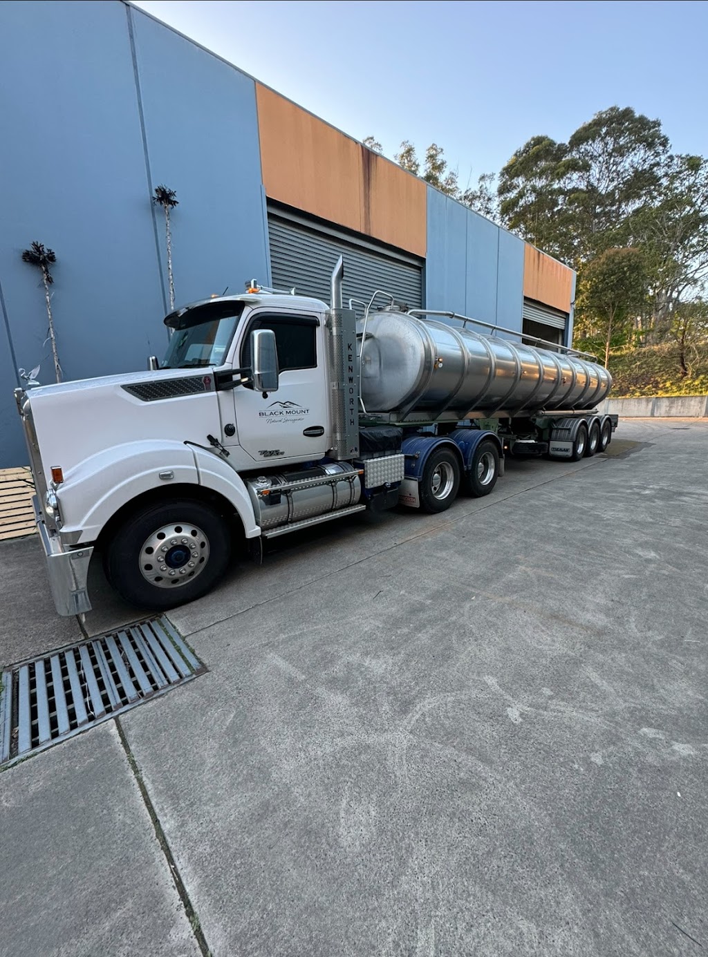 SPRING MOUNTAIN | Office 5/18 Nells Rd, West Gosford NSW 2250, Australia | Phone: 1300 847 789