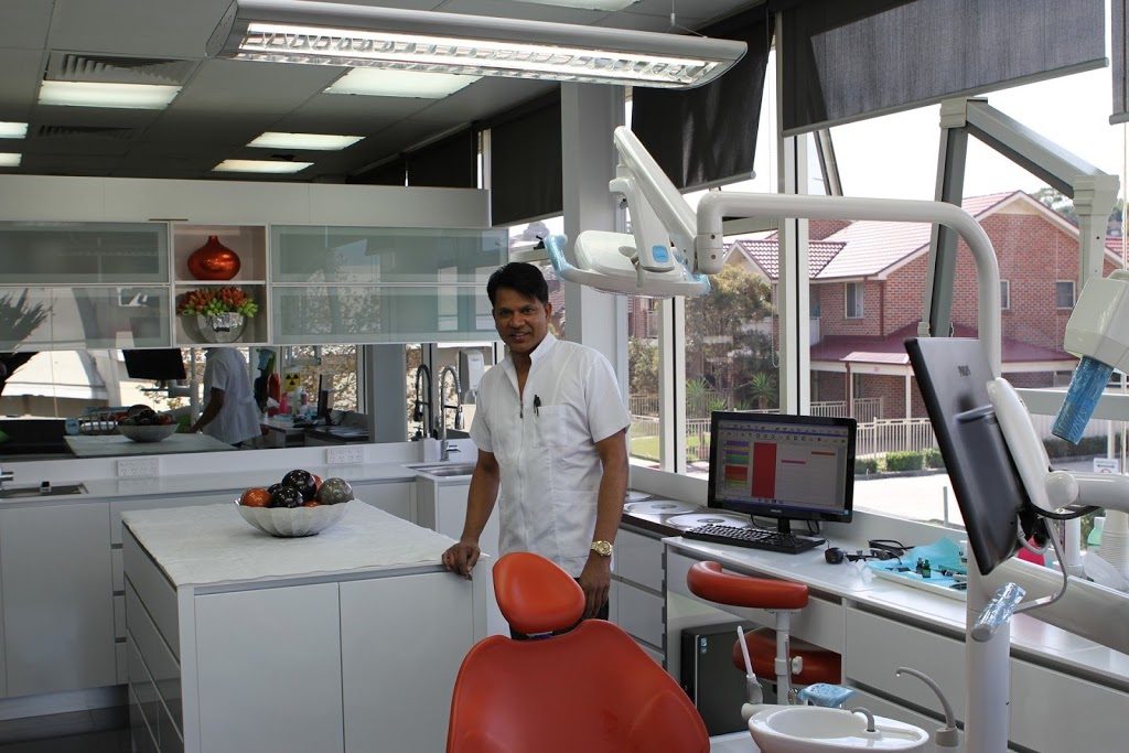Dr Ravi Pather | Bayview Medical Centre, 166 Cowper St, Warrawong NSW 2502, Australia | Phone: (02) 4274 1506