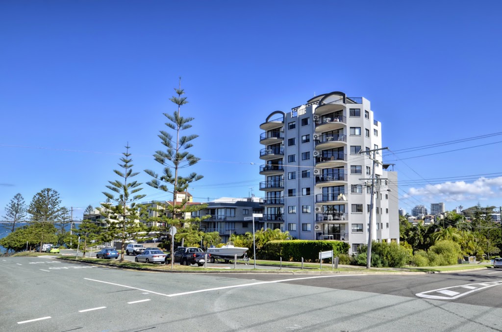 Kings Beach Holidays | Apartment 6/82 Albert St, Kings Beach QLD 4551, Australia | Phone: 0409 470 822