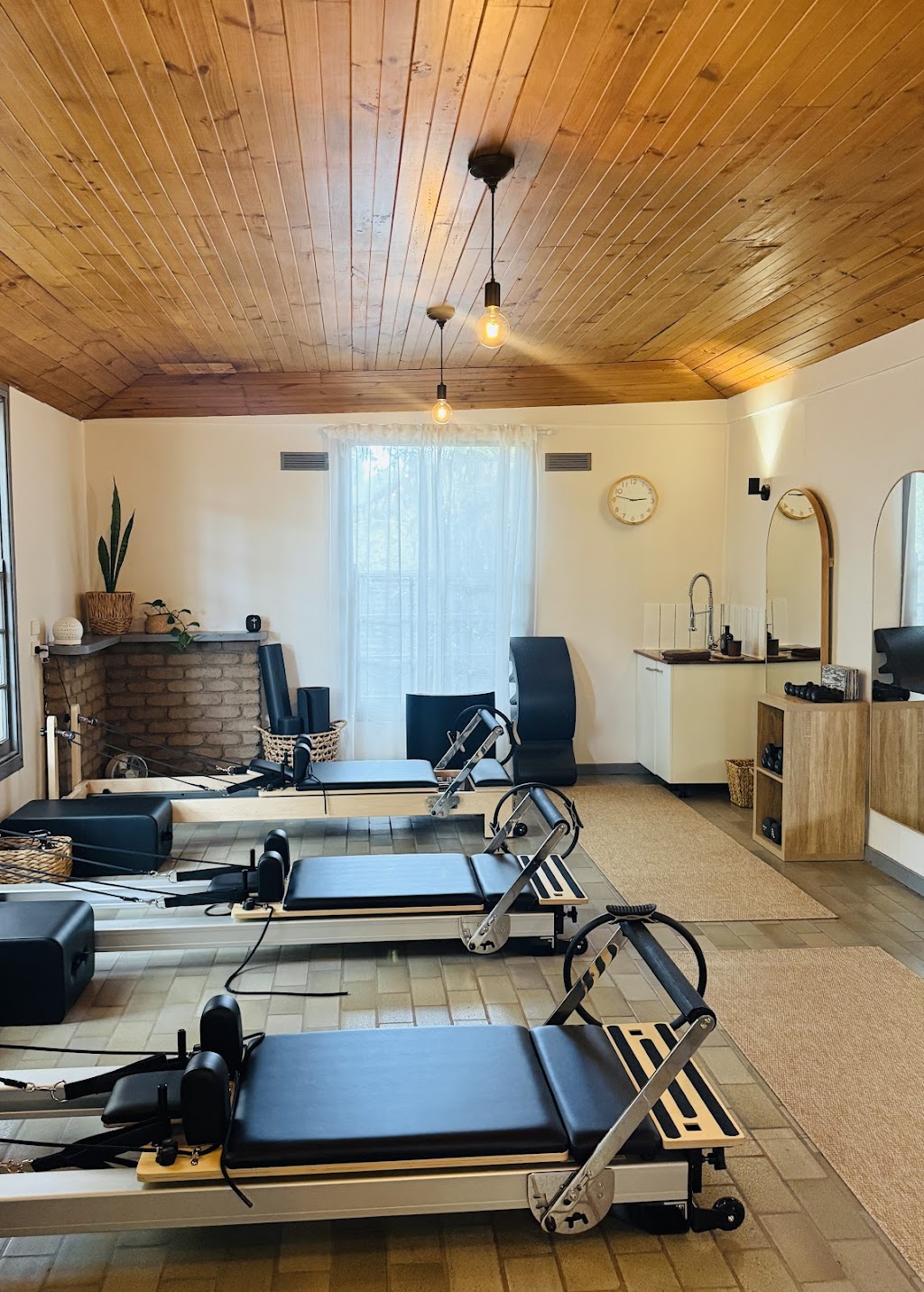 Gem Pilates Studio | 97 Main St, Gembrook VIC 3783, Australia | Phone: 0419 108 642