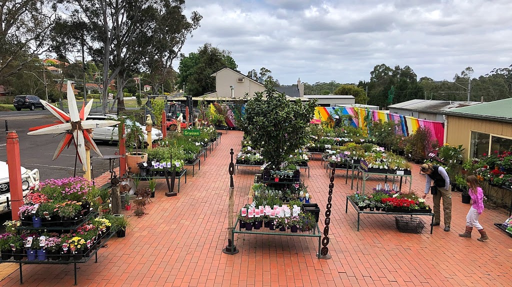 Nillumbik Nursery | 235 Main Hurstbridge Rd, Diamond Creek VIC 3089, Australia | Phone: (03) 9438 1211