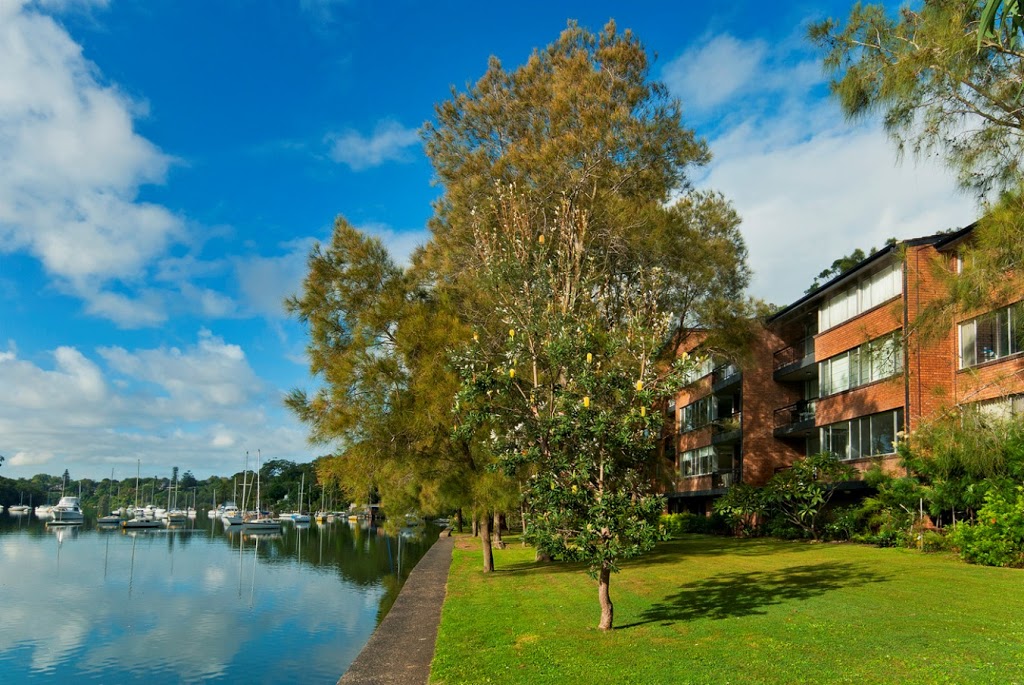 Riverview Serviced Apartments | 302 Burns Bay Rd, Lane Cove NSW 2066, Australia | Phone: (02) 9427 4000