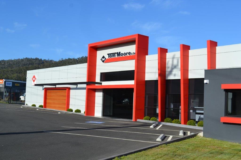 Tom Moore & Son Garage Doors Hobart | 82 Browns Rd, Kingston TAS 7050, Australia | Phone: (03) 6229 1650