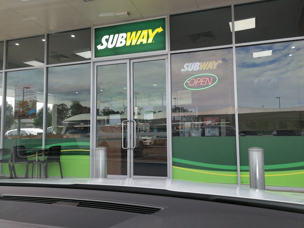 Subway | Woolsworths, T3/61-63 Water Gum Dr, Jordan Springs NSW 2747, Australia | Phone: (02) 4708 1066