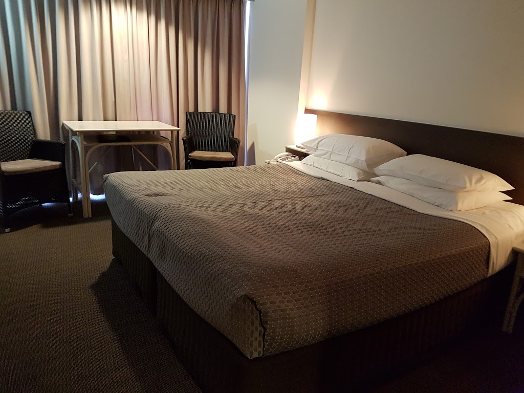 Hotel Victor | lodging | 1 Albert Pl, Victor Harbor SA 5211, Australia | 0885521288 OR +61 8 8552 1288
