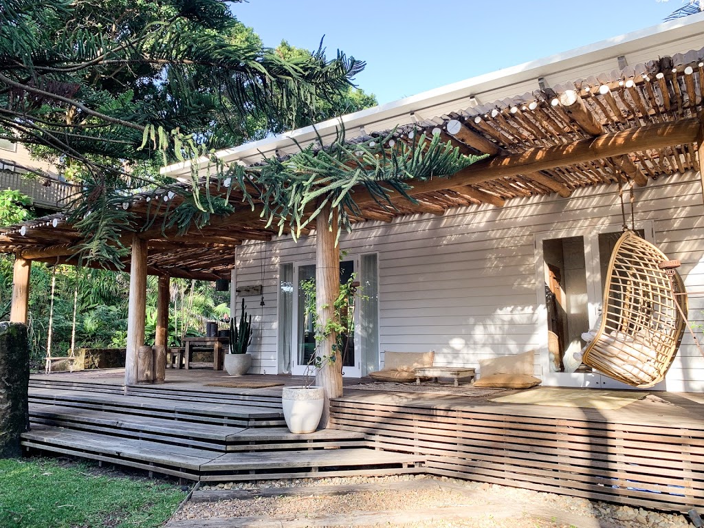 Eternity Beach House | 4 Manfred St, Byron Bay NSW 2481, Australia | Phone: 0420 467 283