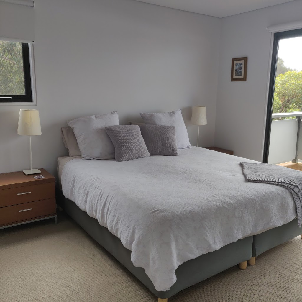 Room with aView - Bicheno | lodging | 287 Harveys Farm Rd, Bicheno TAS 7215, Australia | 0363751661 OR +61 3 6375 1661