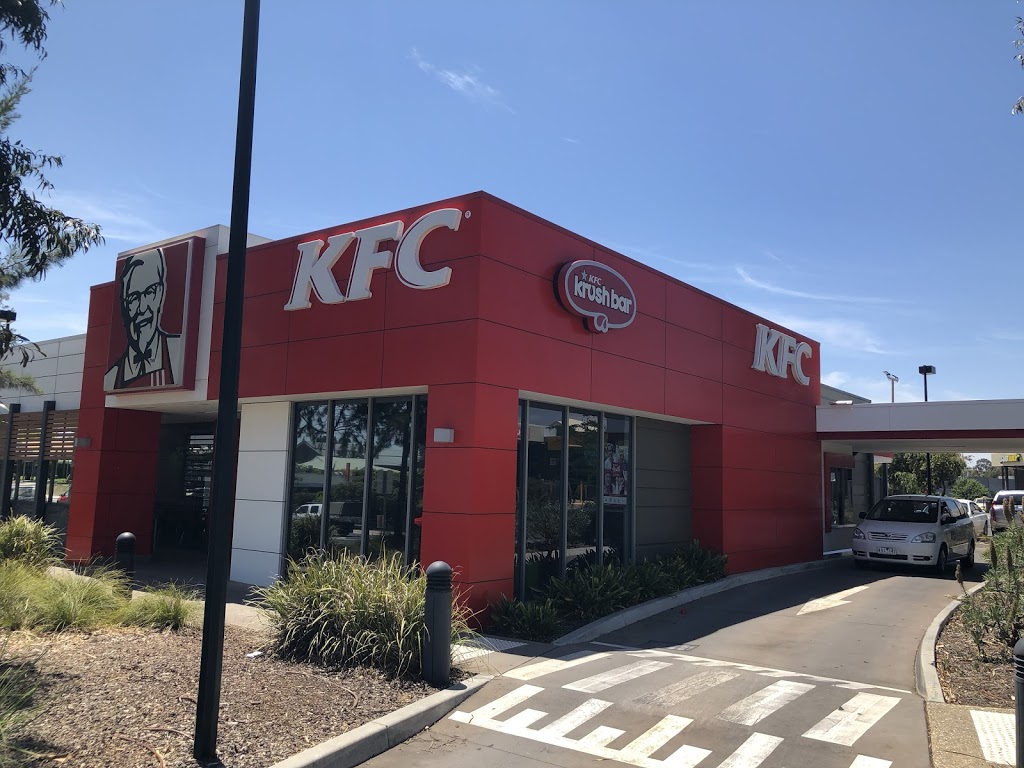 KFC Strath Village | 130 Condon St, Kennington VIC 3551, Australia | Phone: (03) 5441 1836
