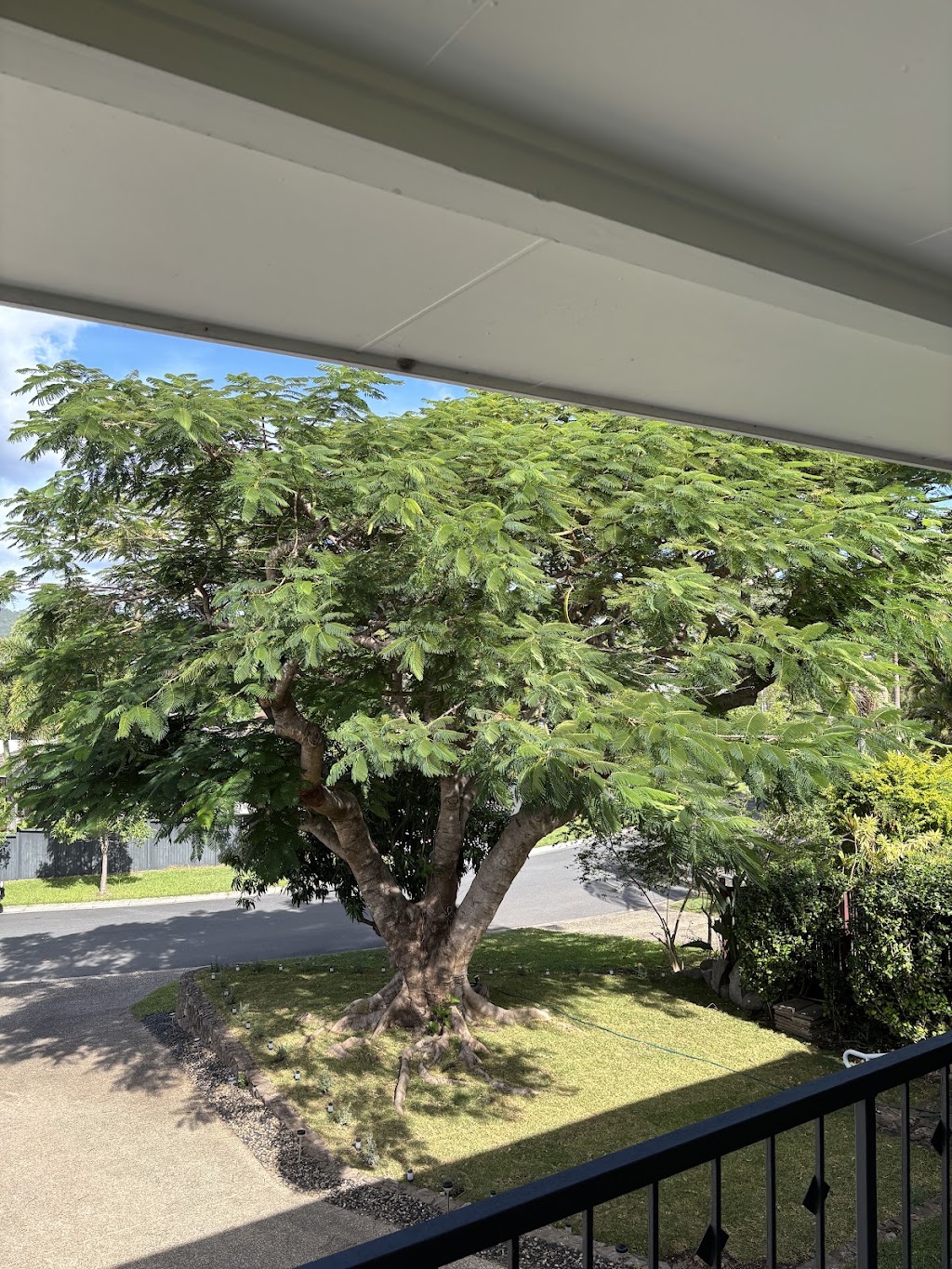 Cubz Lawn Care | 13 Shaw St, Burpengary East QLD 4505, Australia | Phone: 0422 062 197