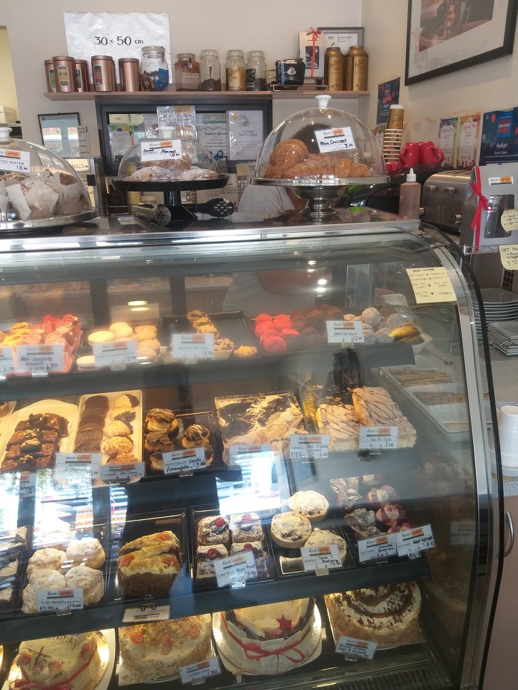 Kurts Cakes | bakery | 1/35 Cavenagh St, Darwin City NT 0800, Australia | 0889415033 OR +61 8 8941 5033