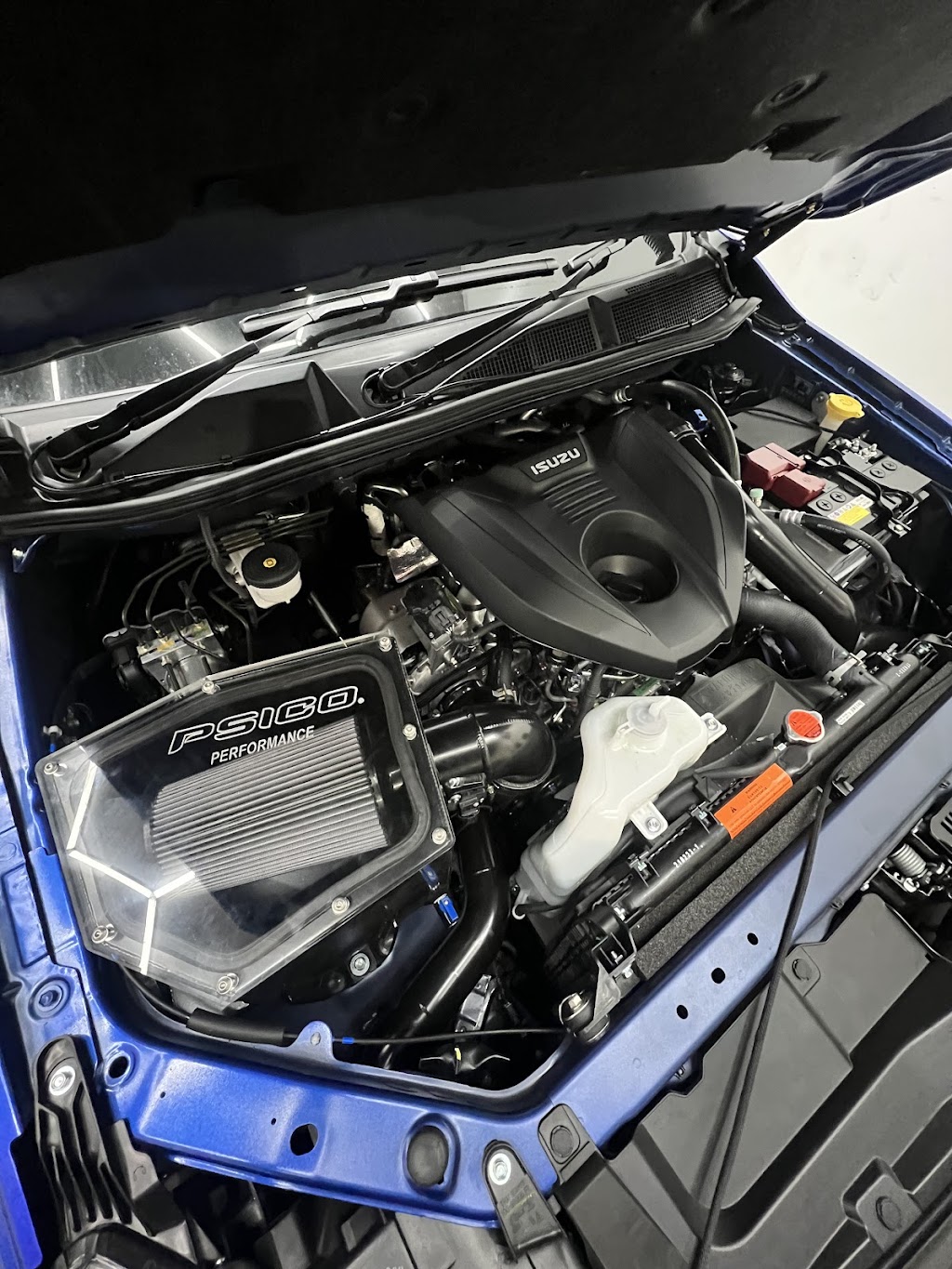 Performance Tourers 4x4 | Unit 2/57 Tourle St, Mayfield North NSW 2304, Australia | Phone: 0423 208 437