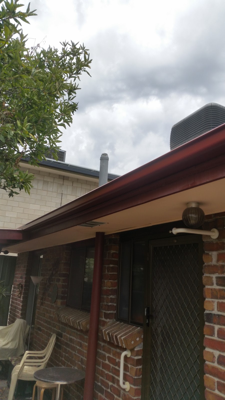 EZYFLOW GUTTER MAINTENANCE | roofing contractor | 16 Second Ave, Bridgewater SA 5155, Australia | 0404805814 OR +61 404 805 814