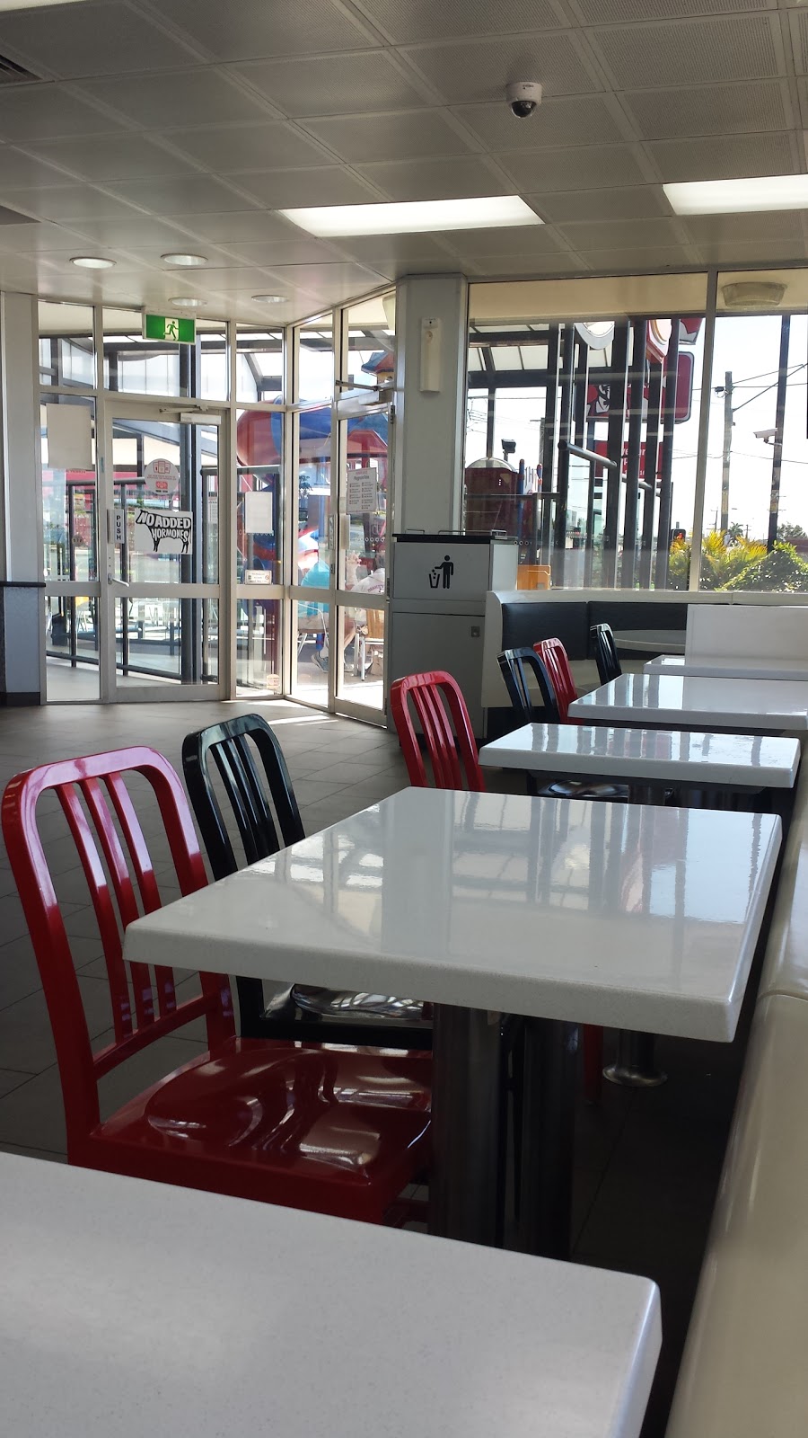 Hungry Jacks Burgers Kedron | 330 Gympie Rd, Kedron QLD 4031, Australia | Phone: (07) 3350 2509