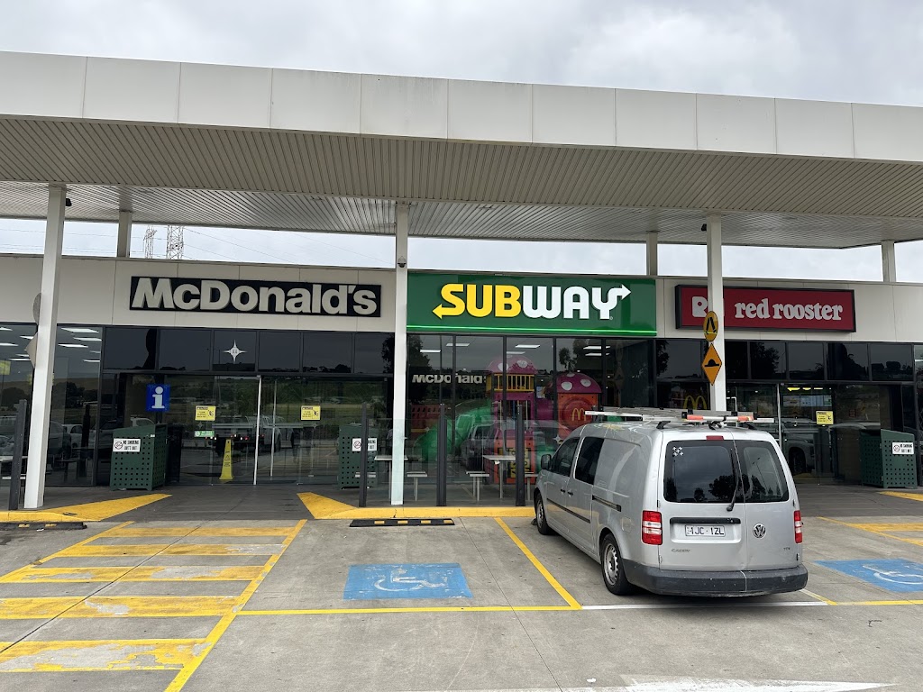 Subway | BP Service Centre Outbound, Tenancy 3/455 Geelong Ring Rd, Corio VIC 3167, Australia | Phone: (03) 5274 1931