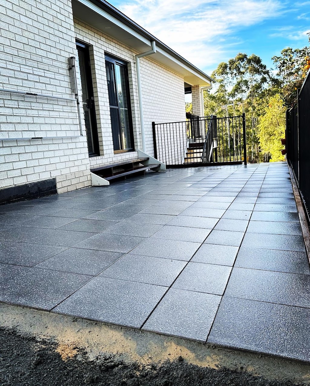 Dan Amato Landscaping | 38 Green Point Dr, Green Point NSW 2428, Australia | Phone: 0434 710 066