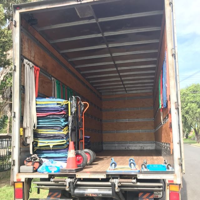 Super Mario Removals | 44 Yunga Burra St, Villawood NSW 2163, Australia | Phone: 0488 574 071