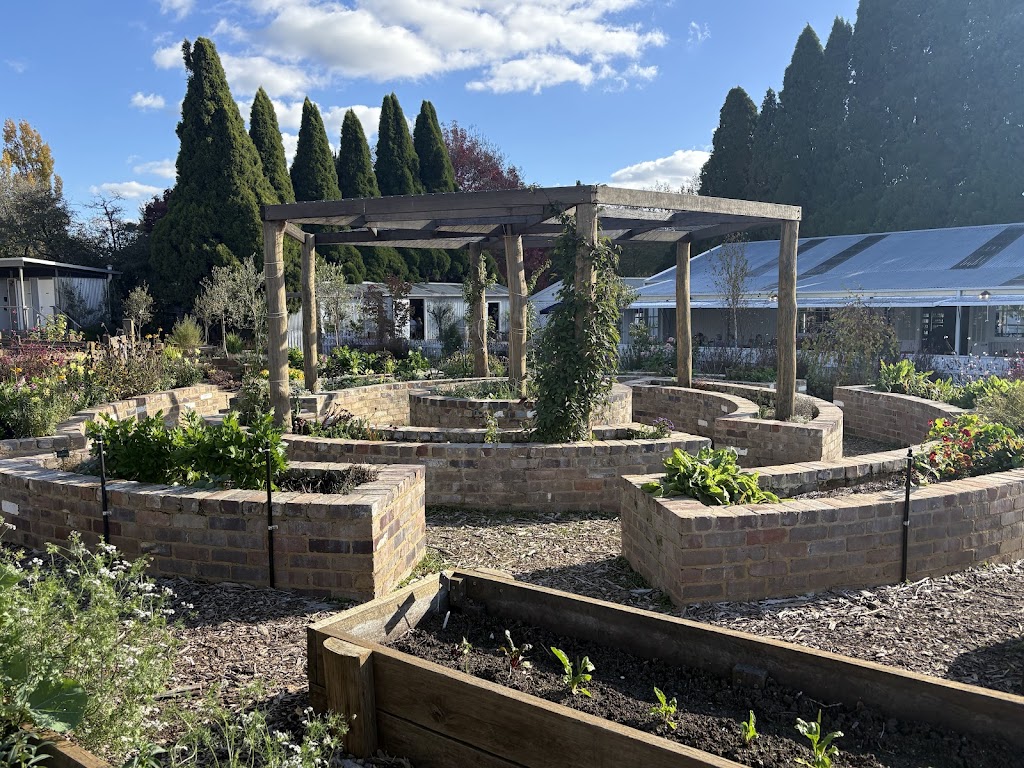 Burradoo Park Farm | 6 Railway Rd, Burradoo NSW 2576, Australia | Phone: (02) 5732 7000