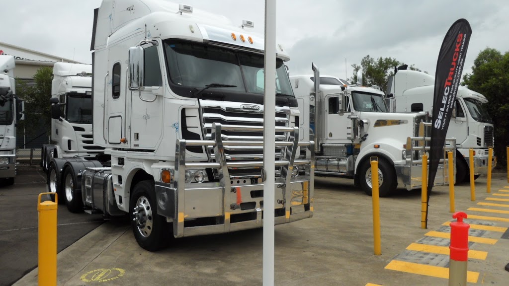 Selectrucks Used Trucks of Sydney | 10 Decker Pl, Huntingwood NSW 2148, Australia | Phone: (02) 8863 0500