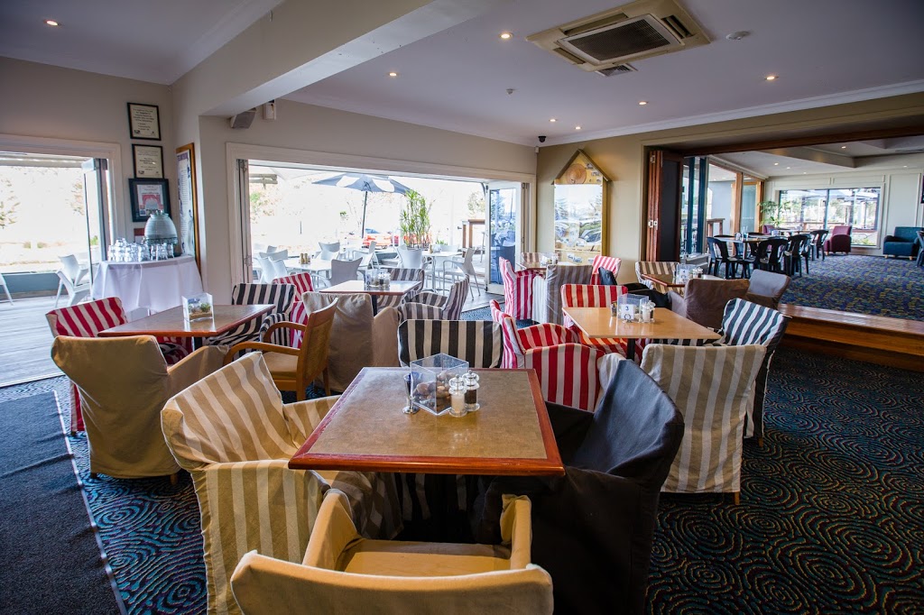 The Belvedere | restaurant | Cnr Oxley Ave &, Woodcliffe Crescent, Woody Point QLD 4019, Australia | 0732842245 OR +61 7 3284 2245