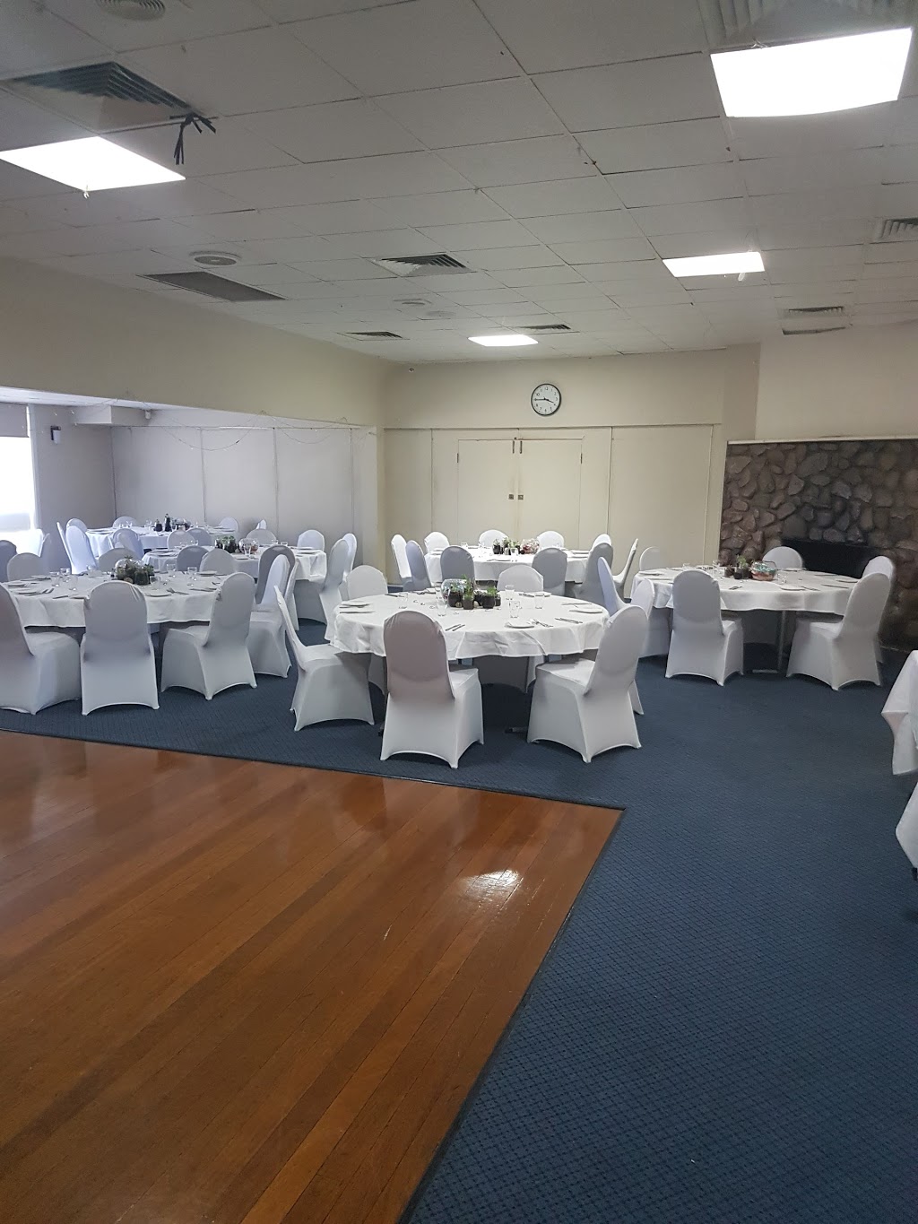 Armidale Golf Club (Clubhouse hours) | restaurant | Golf Links Rd, Armidale NSW 2350, Australia | 0267725837 OR +61 2 6772 5837