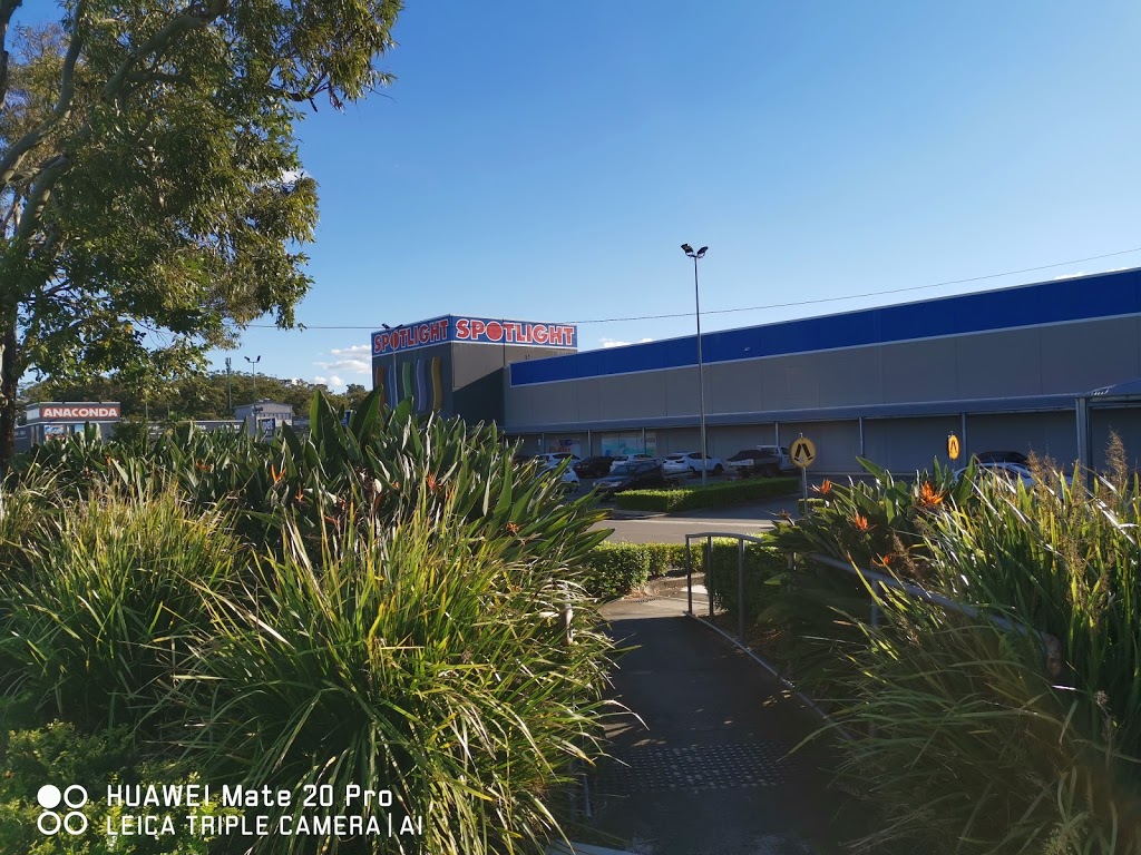 Jetts Ashmore | gym | Showroom 2 Spotlight Shopping Centre, 345-351, Southport Nerang Rd, Ashmore QLD 4214, Australia | 0755394990 OR +61 7 5539 4990