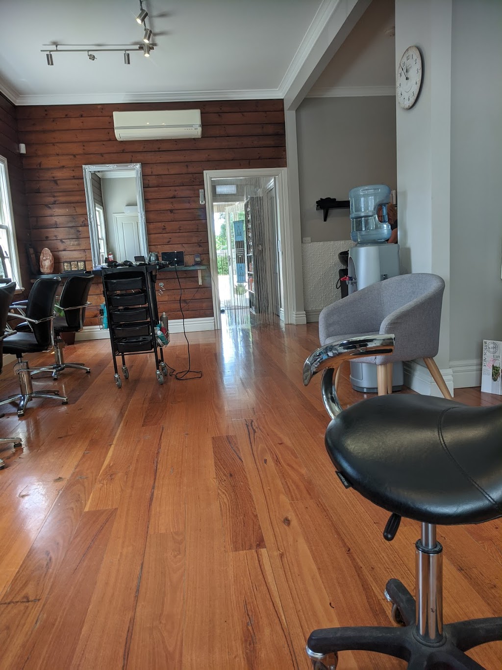The Hair Room Lancefield | beauty salon | 31 High St, Lancefield VIC 3435, Australia | 0354291427 OR +61 3 5429 1427