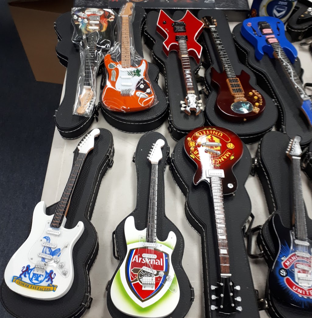 Toumacs Trading Miniature Guitars. |  | Maywood Street, Pakenham VIC 3810, Australia | 0404549324 OR +61 404 549 324