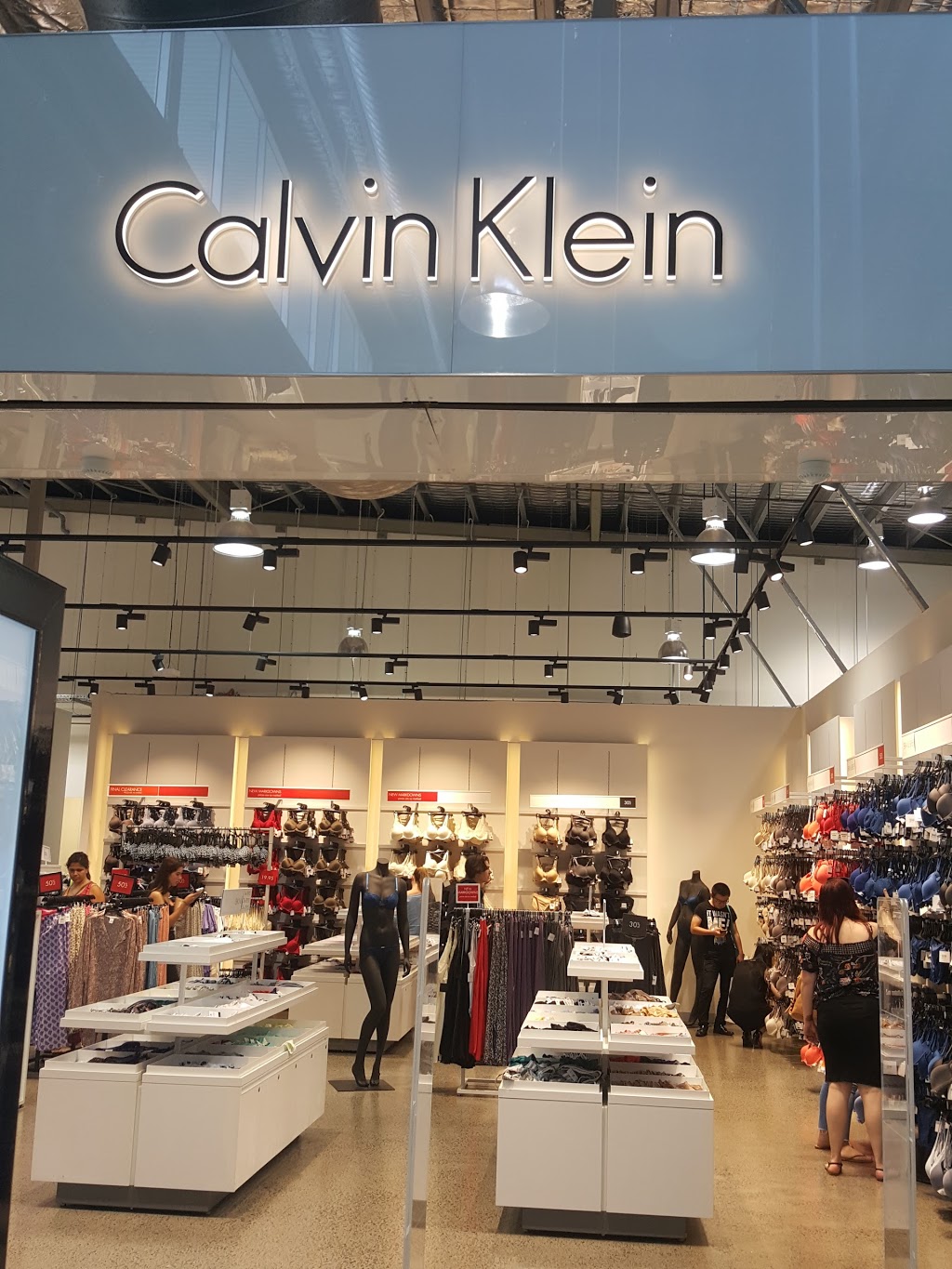 Calvin Klein Brisbane DFO (Shop T137) Opening Hours