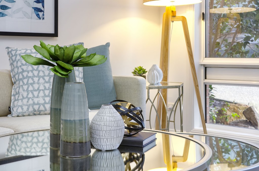 Sydney Furniture Hire | Kazoo Warehouse, 16B Emporium Av, Kemps Creek NSW 2178, Australia | Phone: 0435 392 793