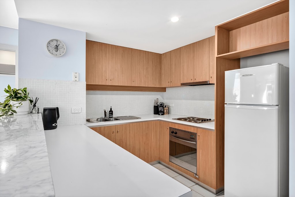 Pacific Charm - Lorne Holiday Stays Pty Ltd | 2 Ocean Rd S, Lorne VIC 3232, Australia | Phone: 0497 226 952