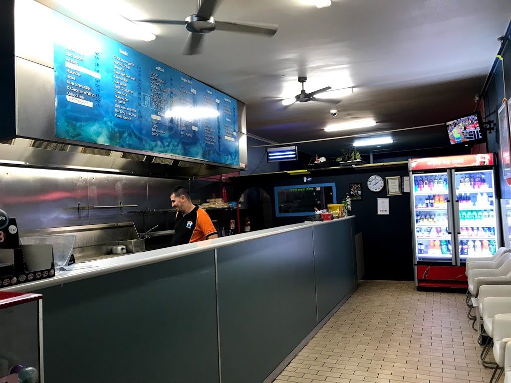 Centreway Fish & Chips | 39 Wyong St, Keilor East VIC 3033, Australia | Phone: (03) 9336 3707